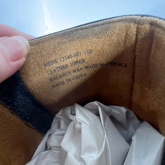 SOLD Florsheim Men's Black Leather Medfield Plain Toe Zip Boot - Picture 6 of 9